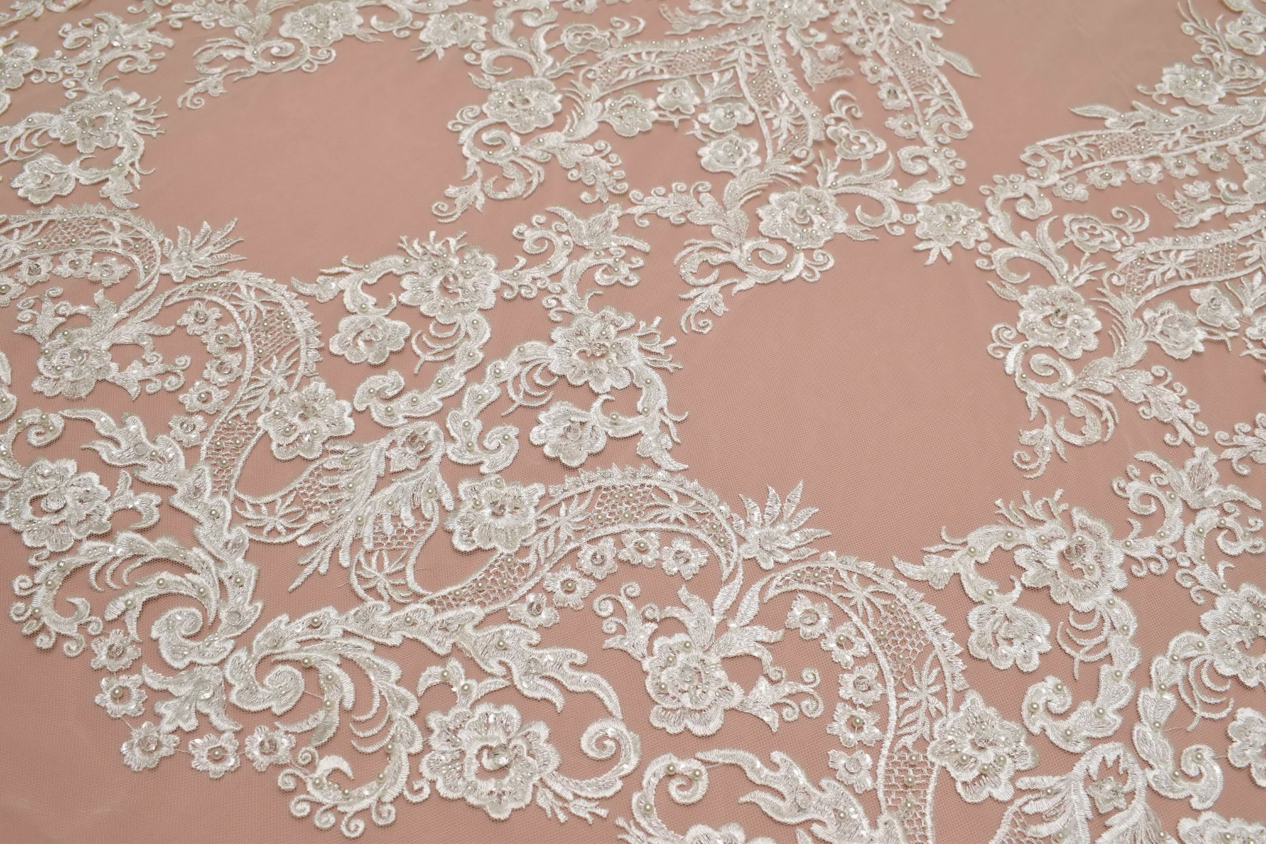 Sale: Guipure &laquo;34706&raquo